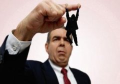 �������в���С�����ǿ���������С�˵��أ�