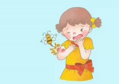 梦见蜇叮咬 做梦梦见蜇叮咬什么预兆 梦见蜇叮咬好不好