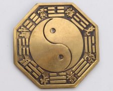八卦镜