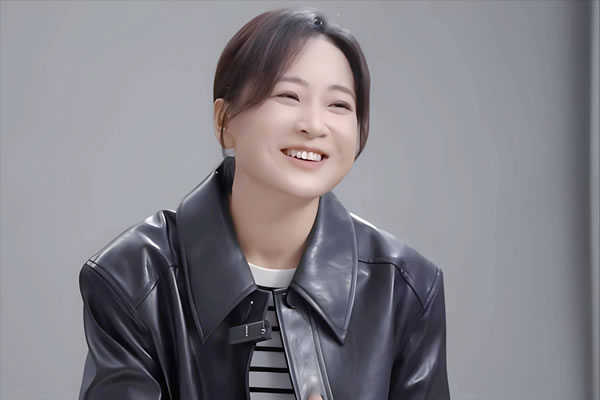 �������ַ���������ҵ�Ƿ񻹻�����ɫ