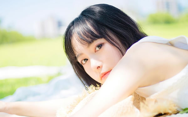 ��Ů��2025��12����������